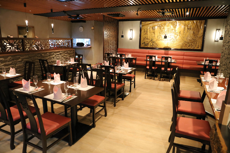 盤古殿　ブログ用　店内写真